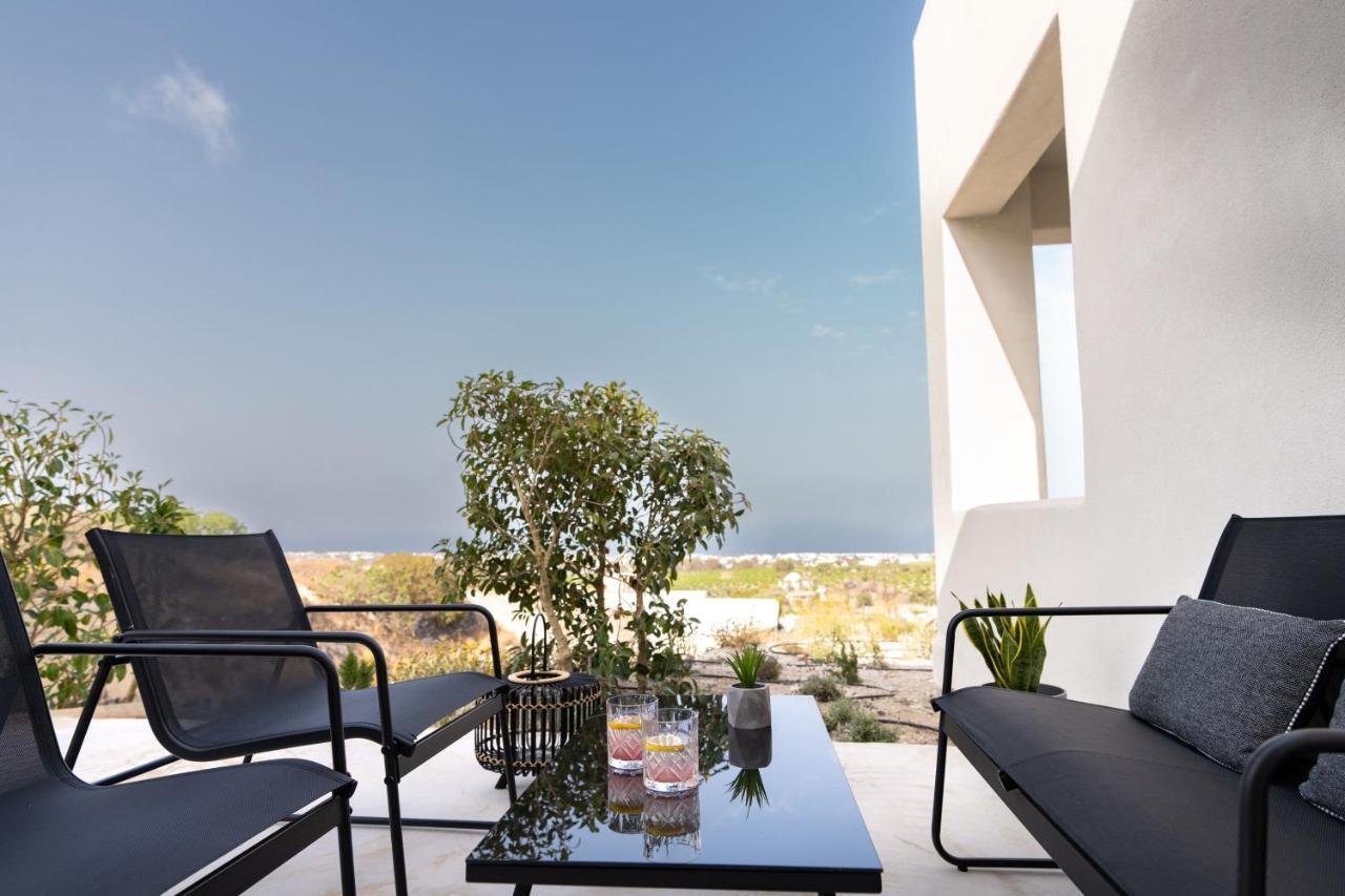 Maeva Suites Santorini Pyrgos Kallistis ภายนอก รูปภาพ