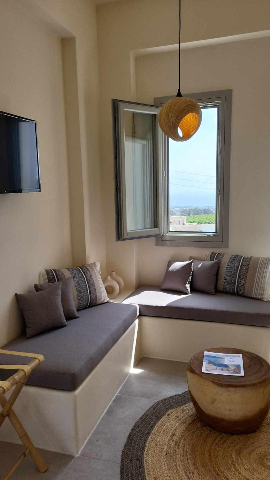 Maeva Suites Santorini Pyrgos Kallistis ภายนอก รูปภาพ
