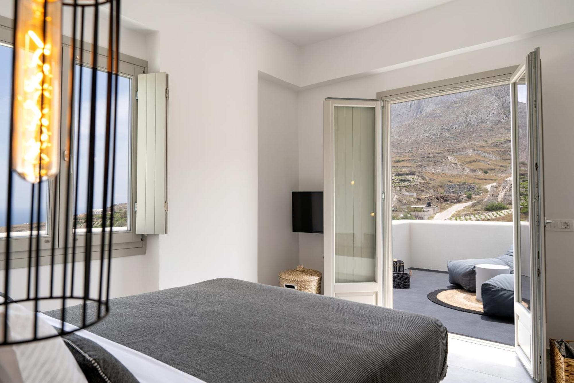 Maeva Suites Santorini Pyrgos Kallistis ภายนอก รูปภาพ