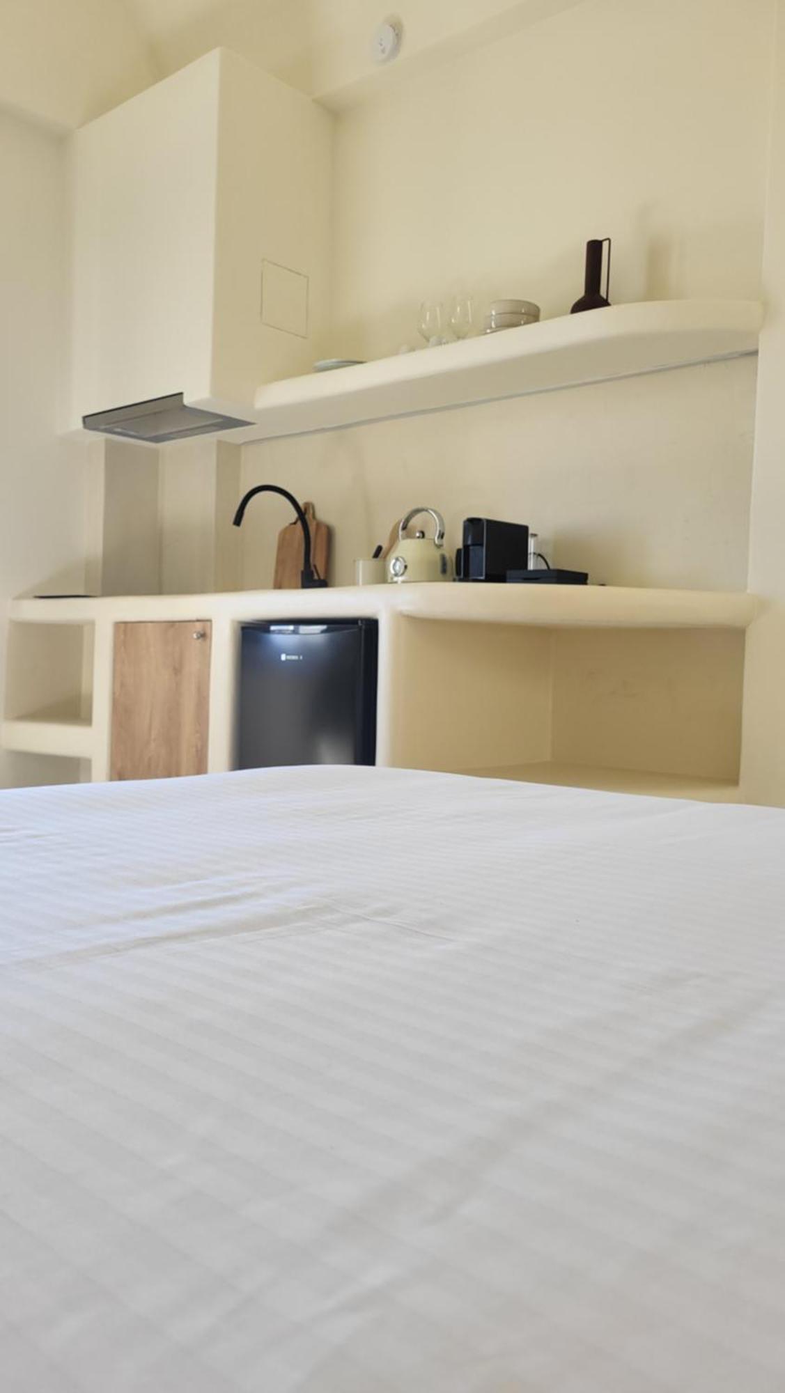 Maeva Suites Santorini Pyrgos Kallistis ภายนอก รูปภาพ