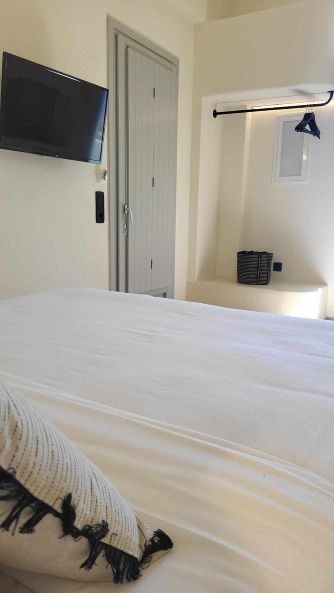 Maeva Suites Santorini Pyrgos Kallistis ภายนอก รูปภาพ