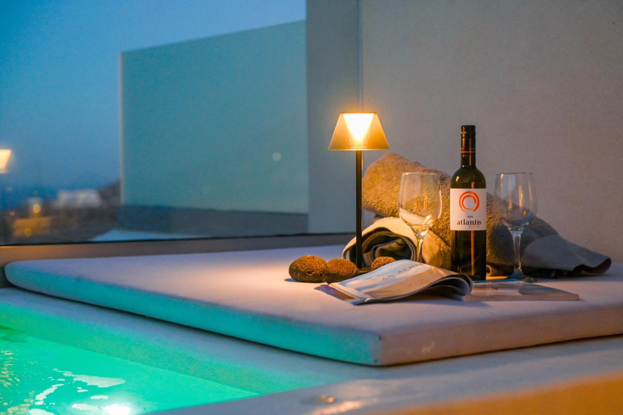 Maeva Suites Santorini Pyrgos Kallistis ภายนอก รูปภาพ