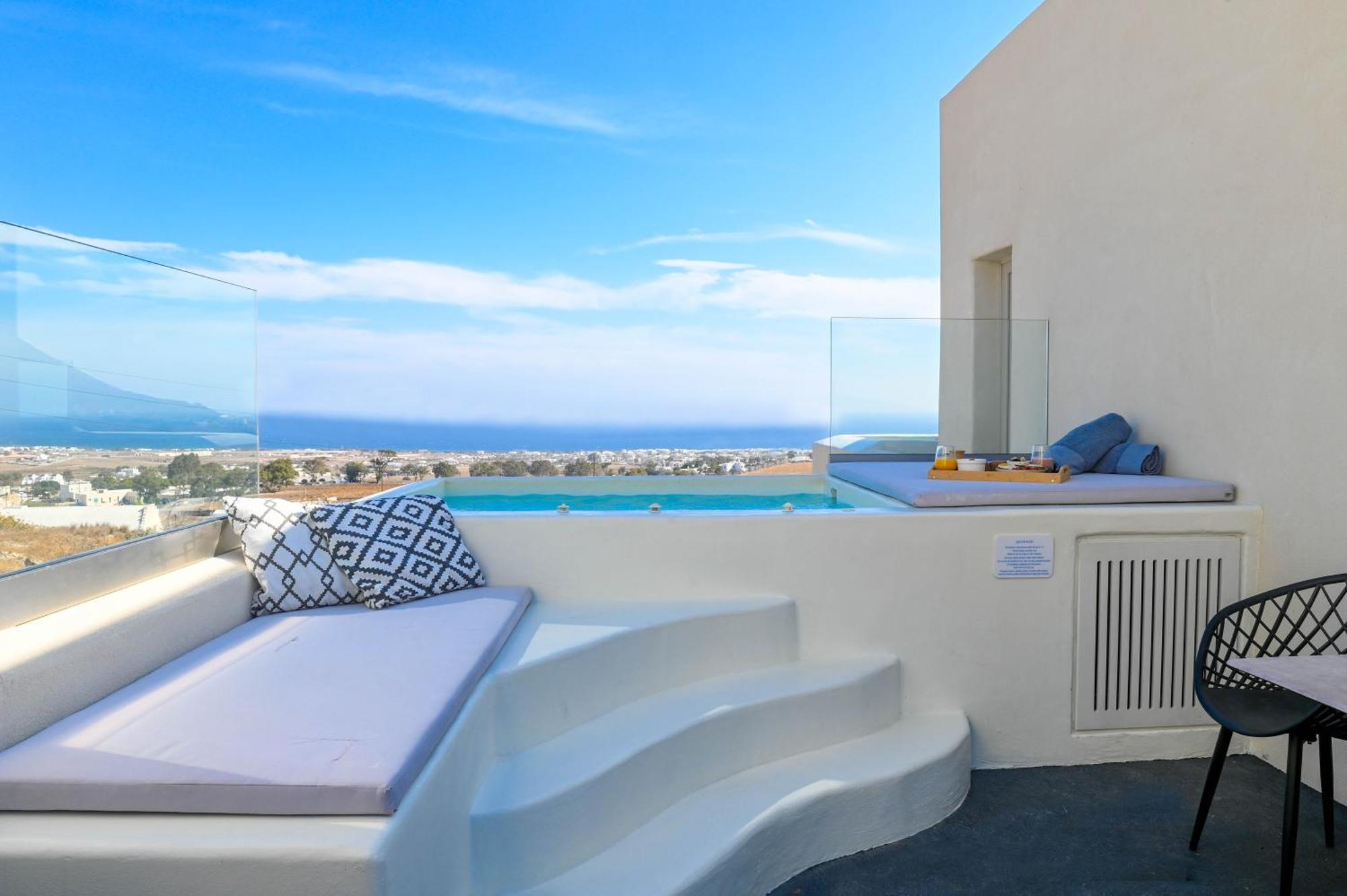 Maeva Suites Santorini Pyrgos Kallistis ภายนอก รูปภาพ