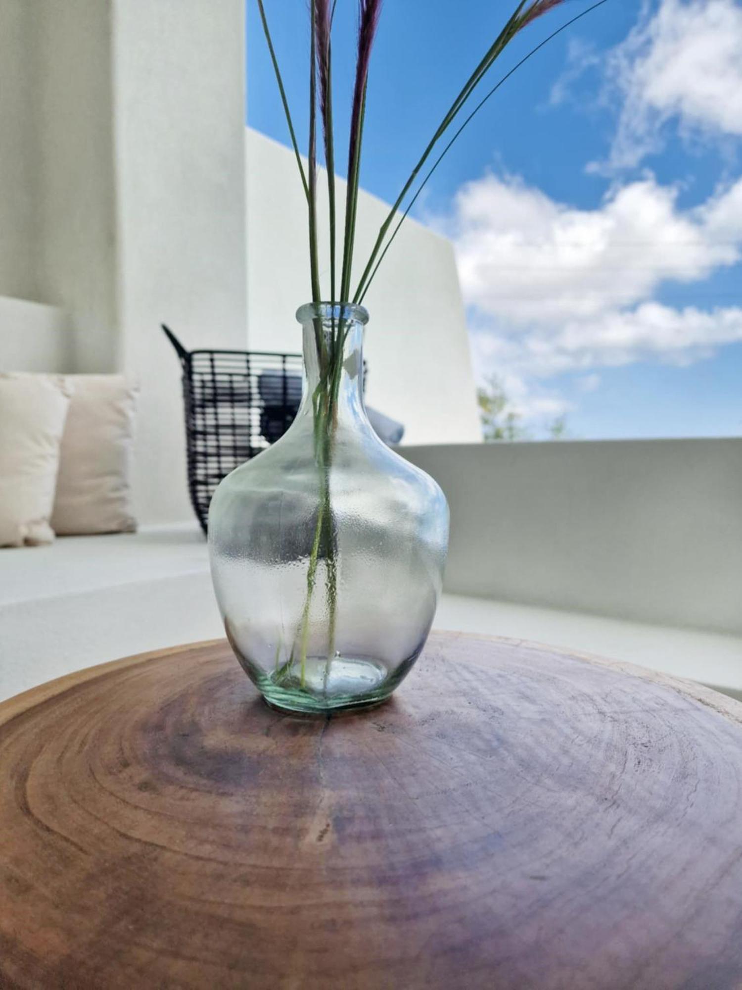 Maeva Suites Santorini Pyrgos Kallistis ภายนอก รูปภาพ